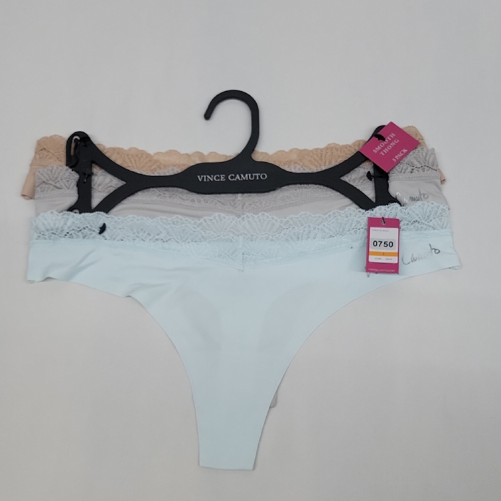 Vince Camuto Lace Trim Thong Set